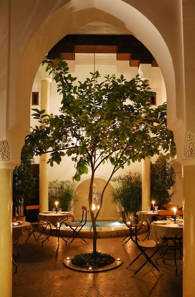 ***  Riad Marelia Marakeş Fas